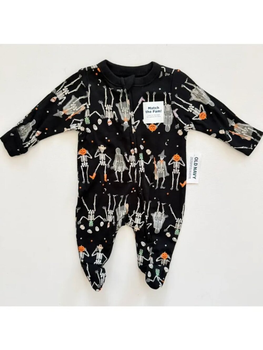 Old Navy Halloween Footie Size Newborn